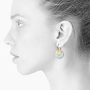 Bloom øreringe - Scherning - Stor - Cloud Blue/Gold