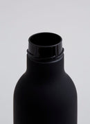 To Go Vandflaske fra Design Letters, Sort